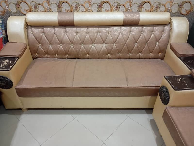 7 Seater Quality Sofa For SALE 5