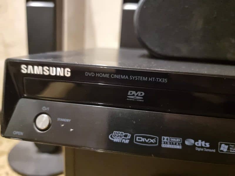 Samsung Home Theater System 5.1 1