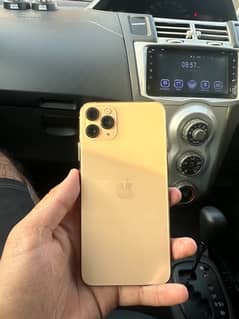 Iphone 11 pro max 512 PTA Approved Lla