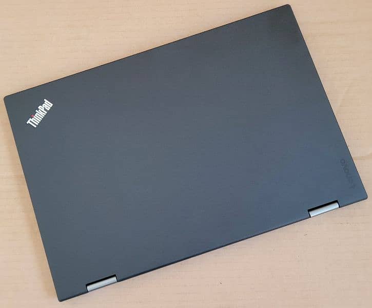 Lenovo X1 Yoga Core i7 7th 2k Display 1