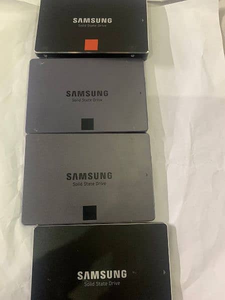 120SSD SAMSUNG USED PULLED OUT CONTIDY AVAILABLE. . 1