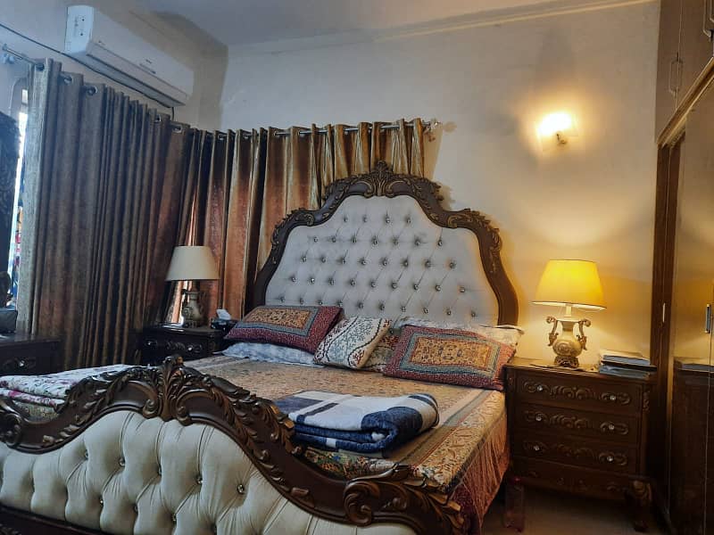 A BEAUTIFUL 7.33 MARLA HOUSE FOR SALE IN SAFARI VILLAS SECTOR B BAHRIA TOWN TOWN 6