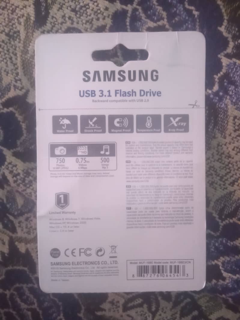 Samsung USB 64gb new condition 1