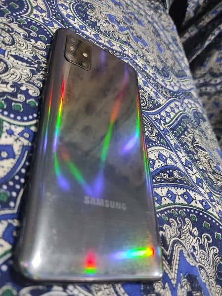 Samsung a51 with box 1
