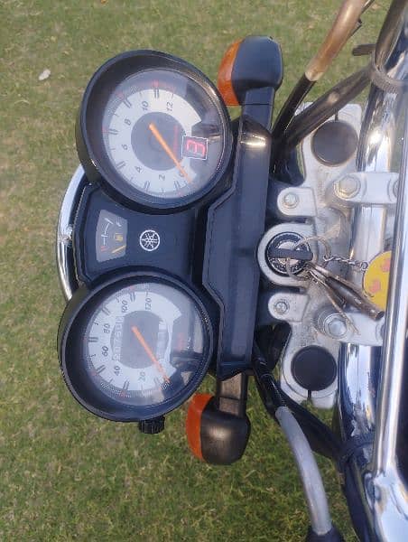 Yamaha Bike Urgent Sale 6