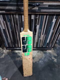 Cricket Bat 0