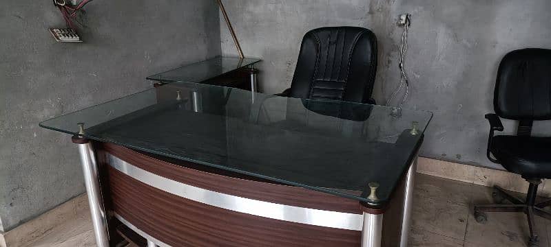 office furniture for sale in excellent condition 9