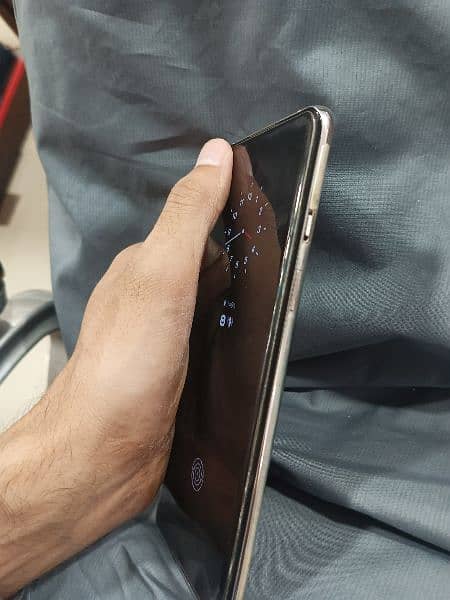 OnePlus 8 (NO EXCHANGE) 5