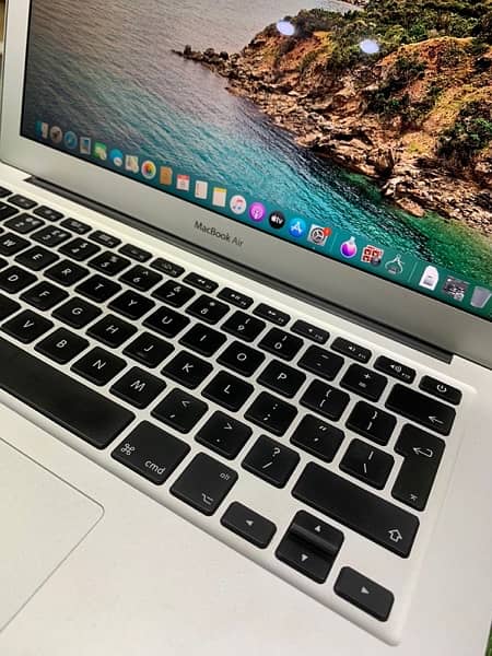 MacBook Air Core i5 2017 8