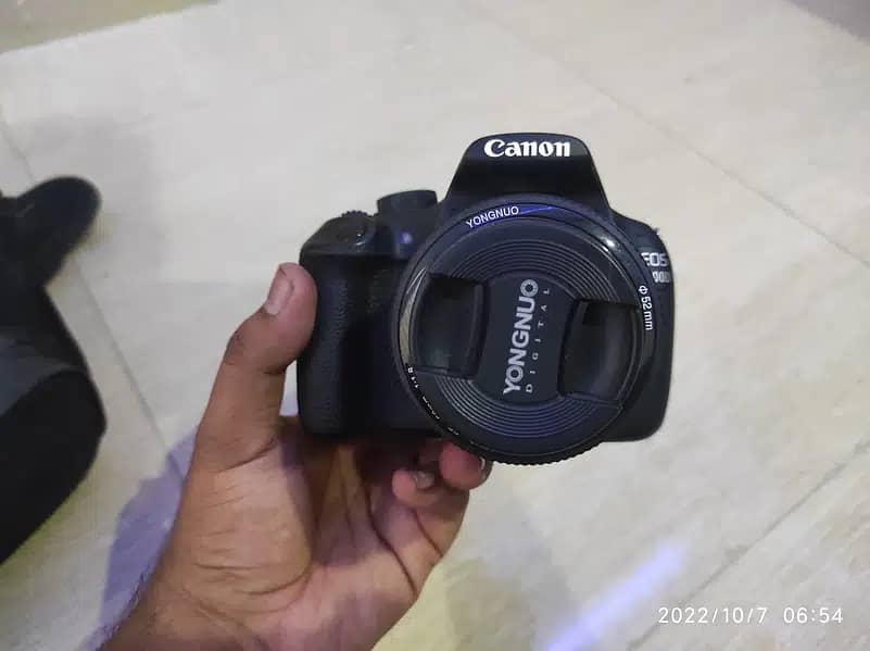 Canon 1200D with 2 Lenses 3
