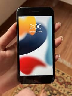 Iphone 8. . . 64Gb Genuine . . . 4 month Sim Working 0