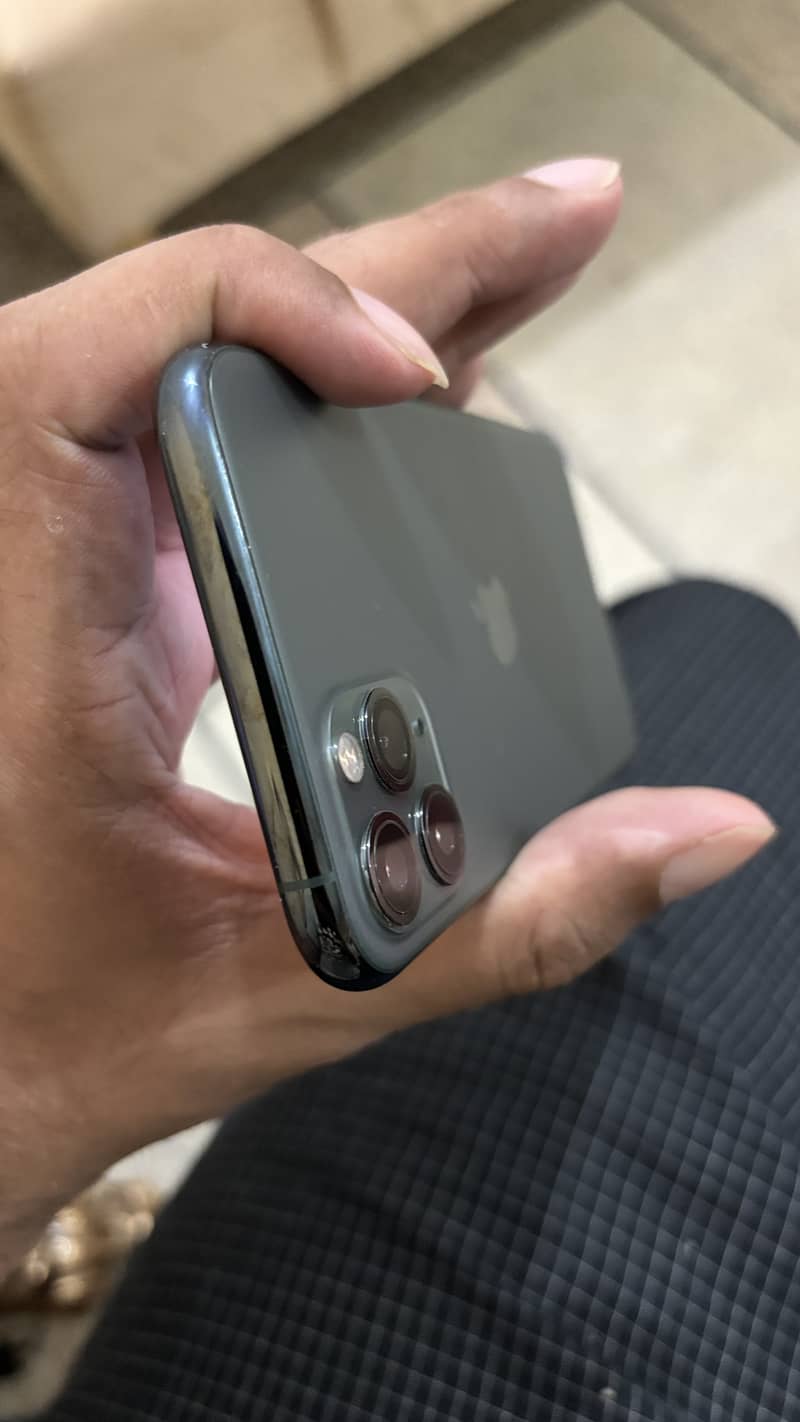 Iphone 11 pro PTA approved 64 GB 3