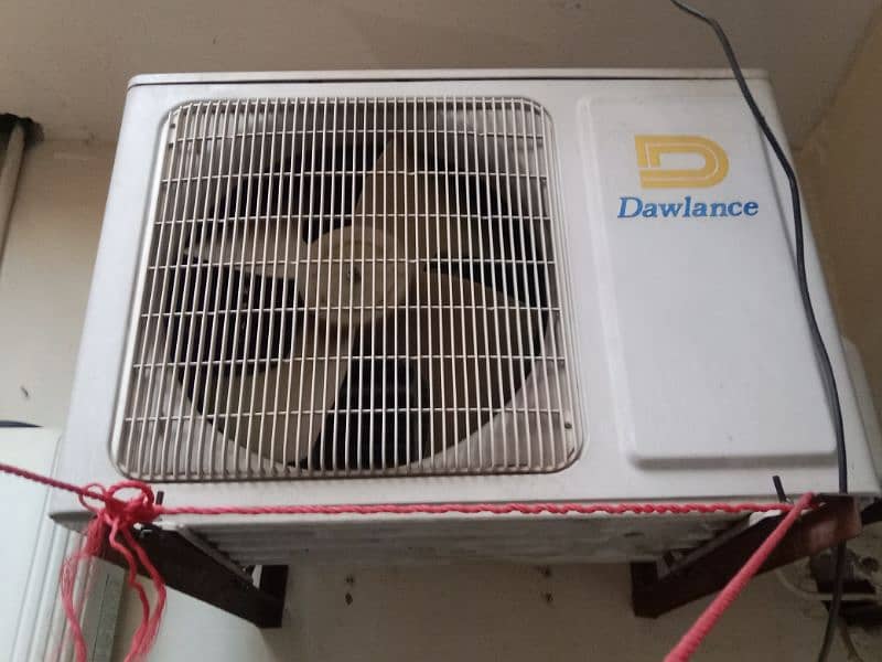 Dawlance AC 1.5 ton in good condition 2