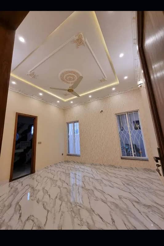 10 Marla Brand New House For Sale in Janiper Block Bahria Town Lahore 13