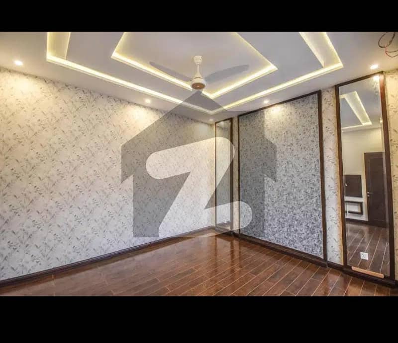 10 Marla Brand New House For Sale in Talha Block Bahria Town Lahore 11