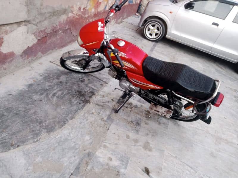 Road prince Jack pot 110 cc good condition file available 5