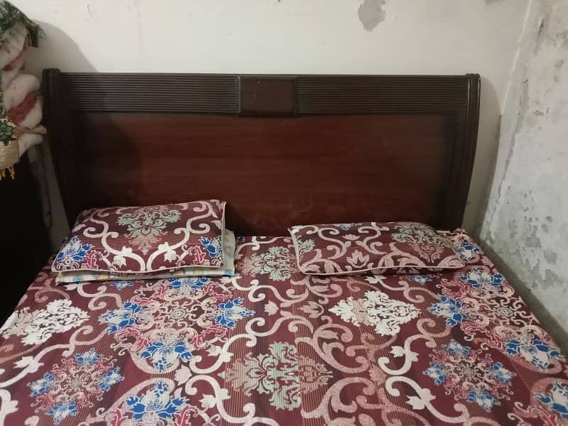 bed with side tables for sale in very good condition 6