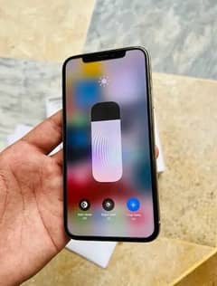 iphone X 64GB Complete Box PTA Approved