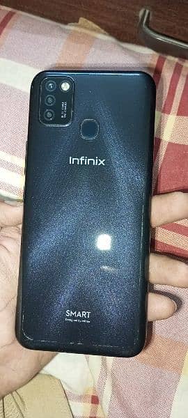 Infinix Smart 6 4