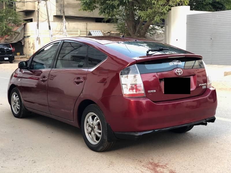 Toyota Prius 2010 4