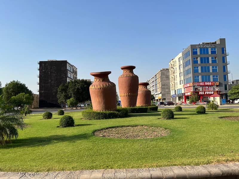 5 MARLA COMMERCIAL PLOT FOR SALE IN BAHRIA TOWN LAHORE 4