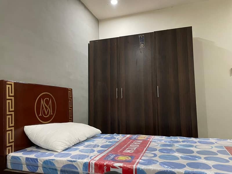 Johar Town Hostel. . 1 Seater, 2 Seater Room For Rent | Only For Girls 1