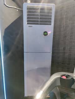 gree floor standing ac for sale running condition