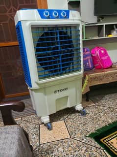 Toyo Room Cooler