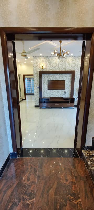 10 Marla Brand New First Entry House At Hot Location Bahria Town Lahore 25
