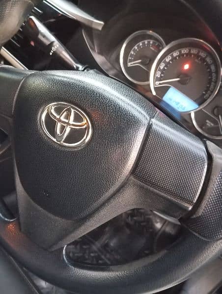 Toyota Corolla XLI 2015 15