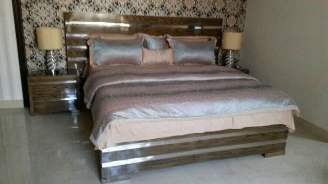 Furniture & Home Decor / Beds & Wardrobes / Beds 18