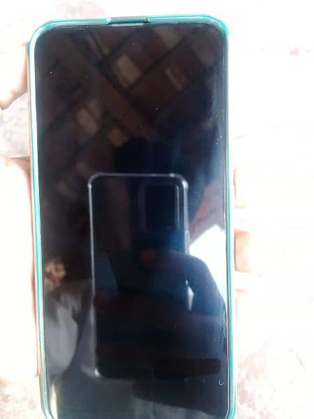 Huawei y9 prime 2019 4/128 front camera nahi chalta panle change 0