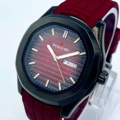 CLASSIC MENS ANALOG WATCH. STAINLESS STEEL WITH WOODY DESIGN .