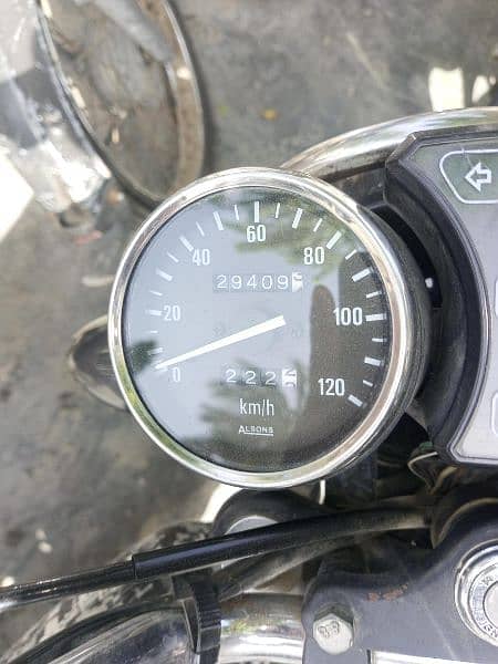 Suzuki GS 150 Se. 6