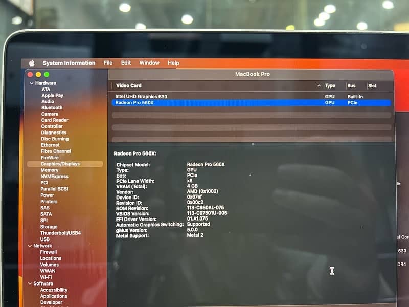 Macbook Pro 15inch 2018 i7 32/1TB 20Pcs Available 4