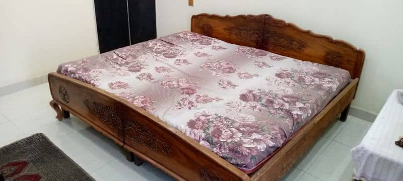 Victorian King Size Double Bed for sale 1
