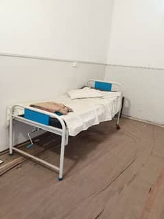 3 pcs of single bed for patient