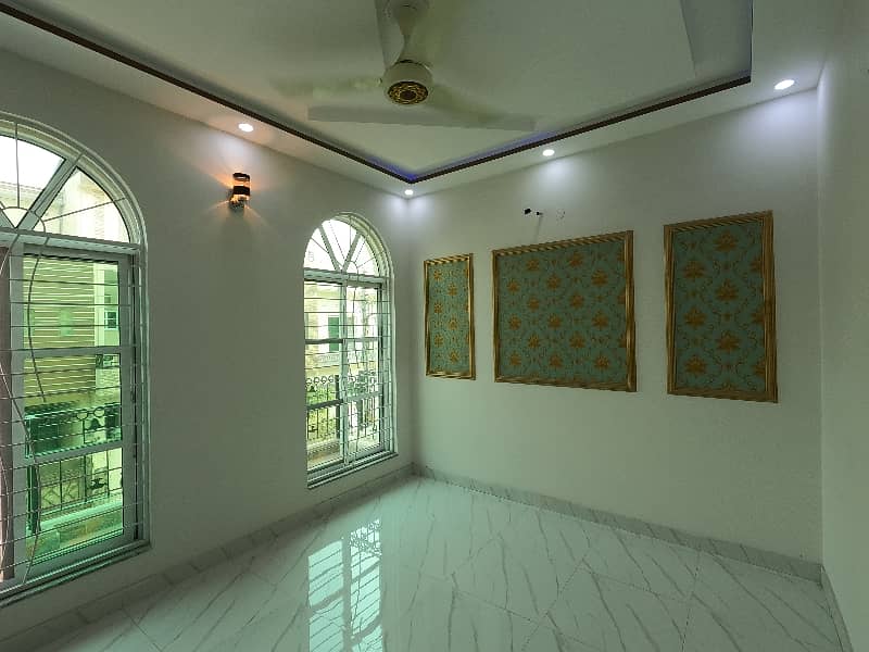 Buy your ideal 5 Marla House in a prime location of Lahore 20