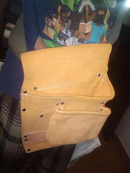 PURE CAMEL LEATHER BAG. . 5