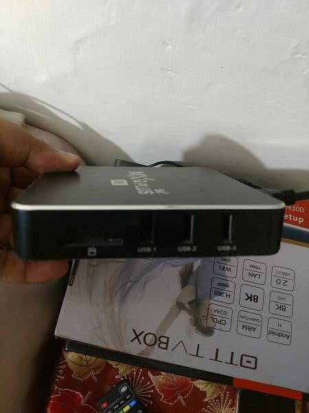 Android Tv Box with IPTV 2