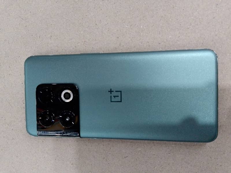 OnePlus 10pro 1