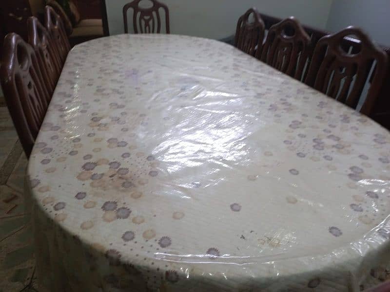 8 seater dinning table wooden 3