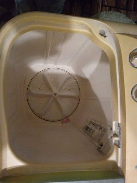 Haier Washing machine 4