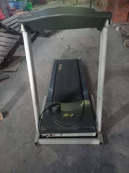Electric treadmill 3