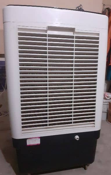 nG appliances room air  cooler Model: NAC 9800 with ice box 2