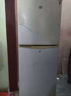 Pel refrigerator For sale 0