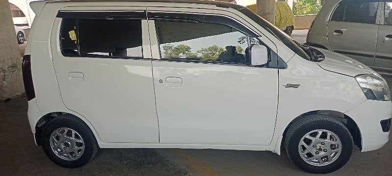 Suzuki Wagon R 2019 1