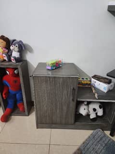 2in1 children 2 beds 1toy box 1 tv seter 2 other Woden things for sale
