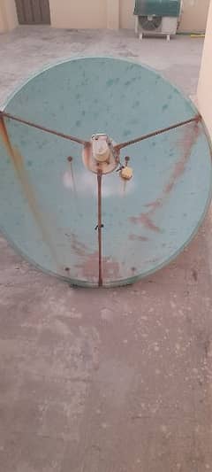 2 Dish Antenna mint condition 0