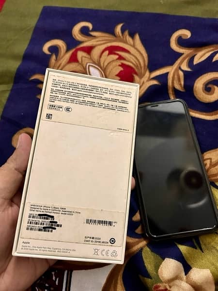 iPhone 11 128GB Factory Unlocked Black with Box Non PTA 1